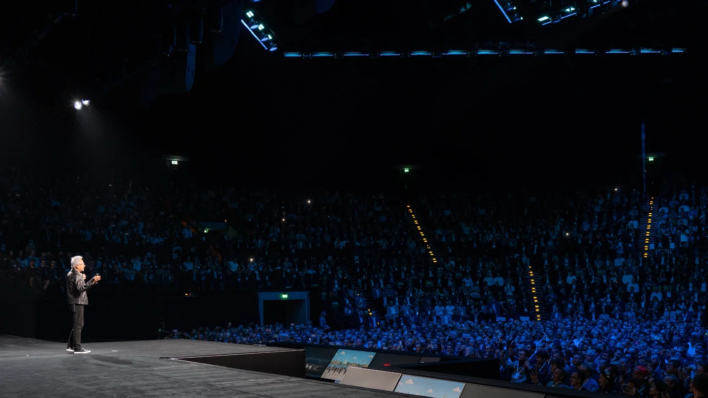 Nvidia CEO Jensen Huang, AB'ye Yapay Zeka Düzenlemelerini Eleştirdi: "Teknoloji Olmadan Yönetemezsin"