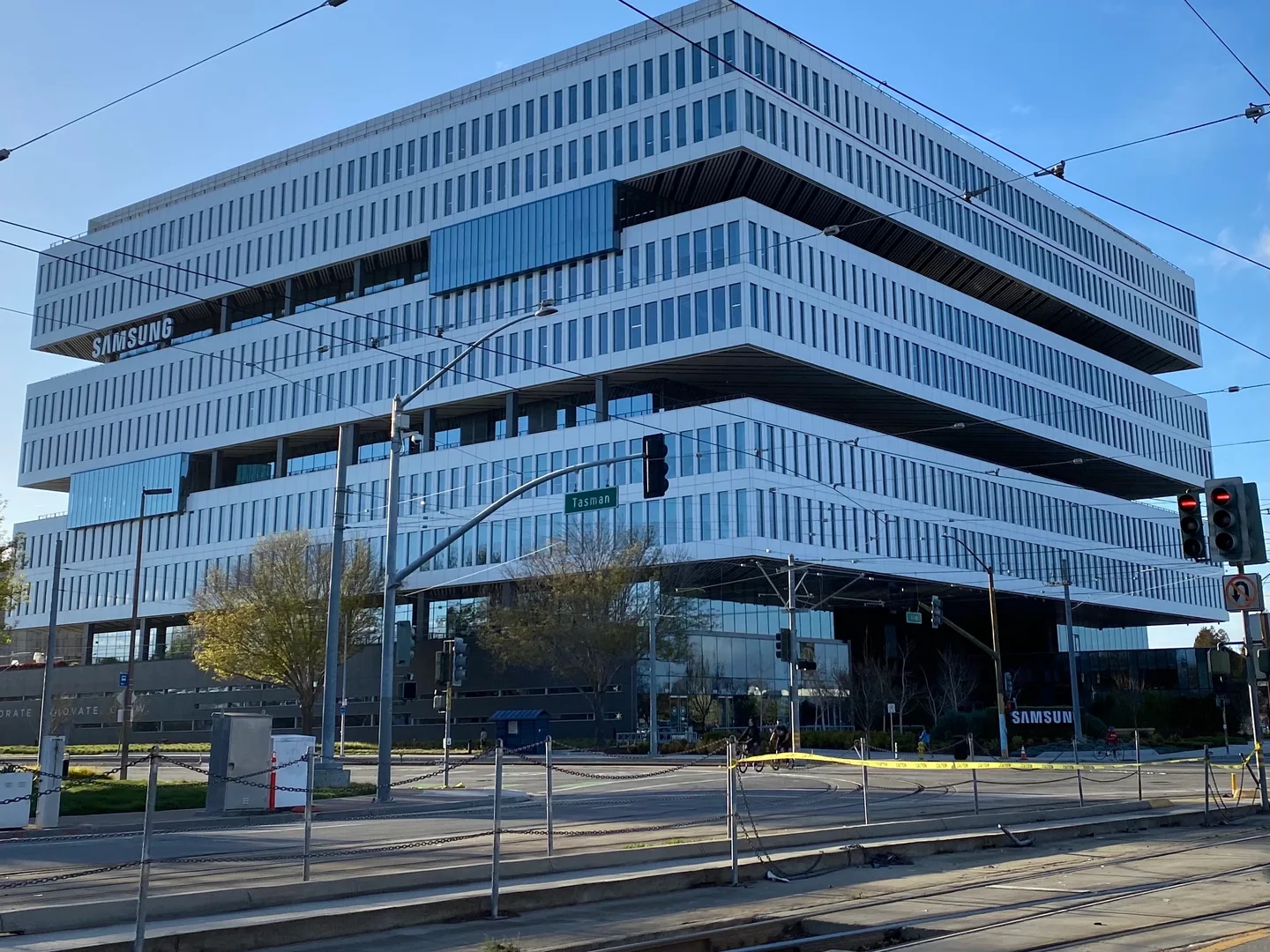 Samsung’un San Jose binası, 16 Şubat 2021 tarihli arşiv fotoğrafı. Galaxy A08 5G cihazının görüntüsü değildir.