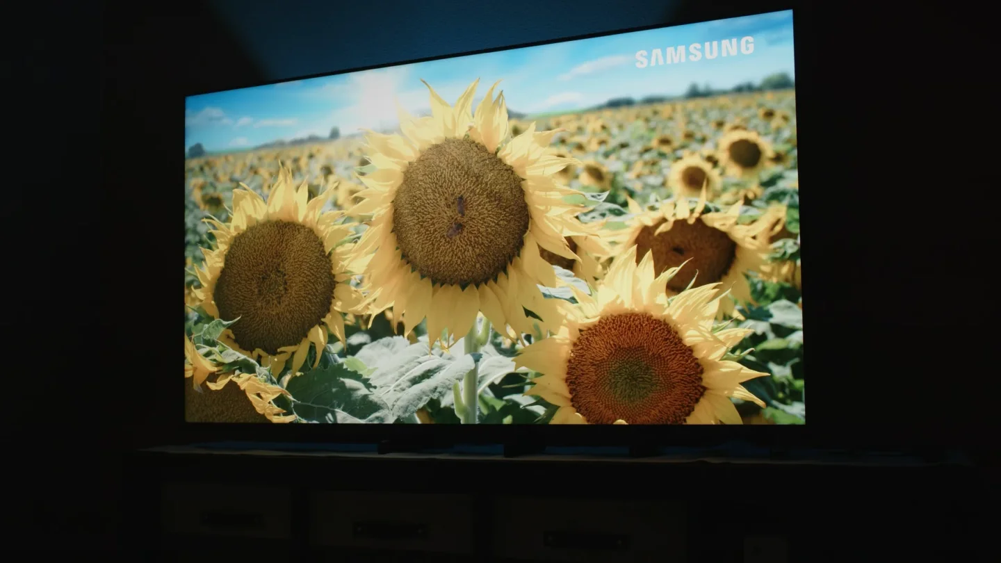 Samsung R85H micro RGB TV
