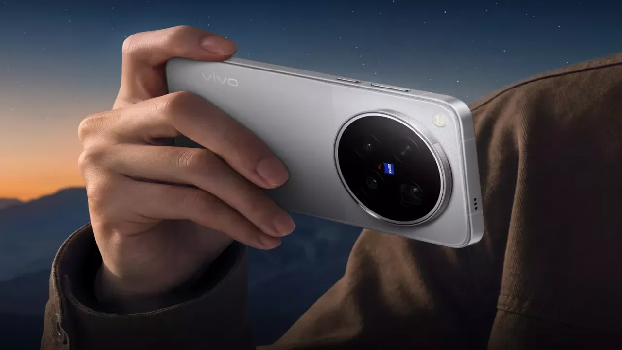 vivo X500 Pro Max Tanıtıldı: 200 MP Kamera ve 2 nm İşlemciyle Geliyor